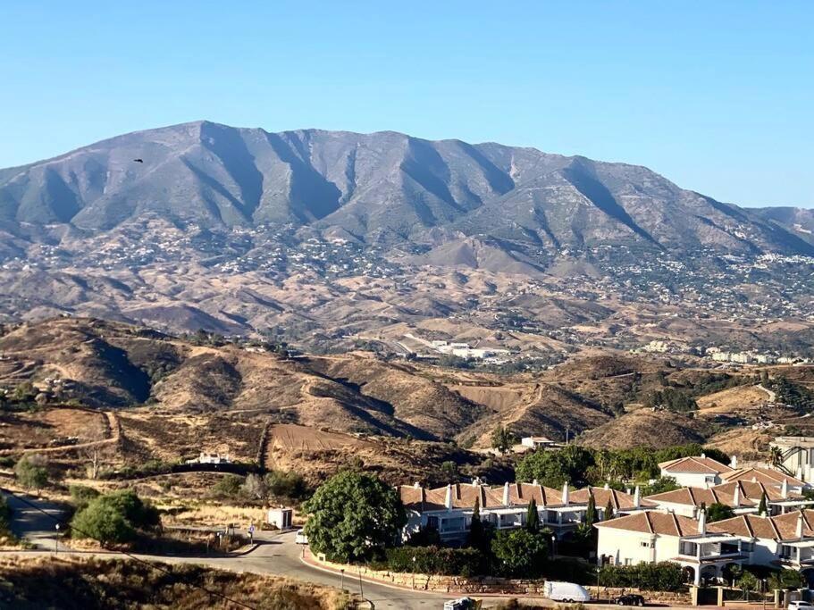 Mirador Panoramic Sea Views - Private Villa 米哈斯 外观 照片